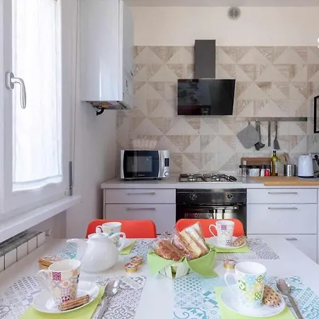 Ideale Per Famiglie Feriehus Como
